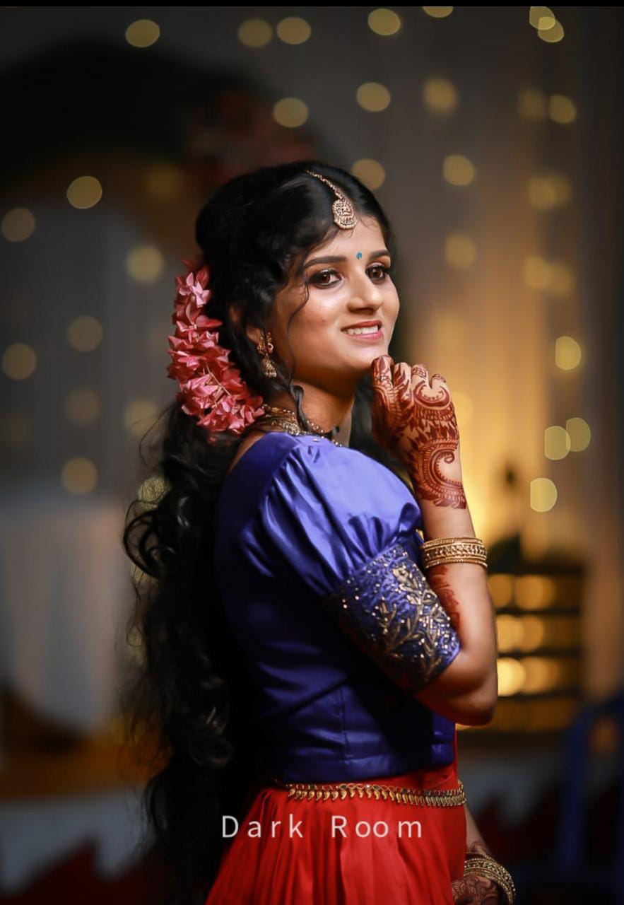 SUJI'S BEAUTY PARLOUR MELE PATTAMBI